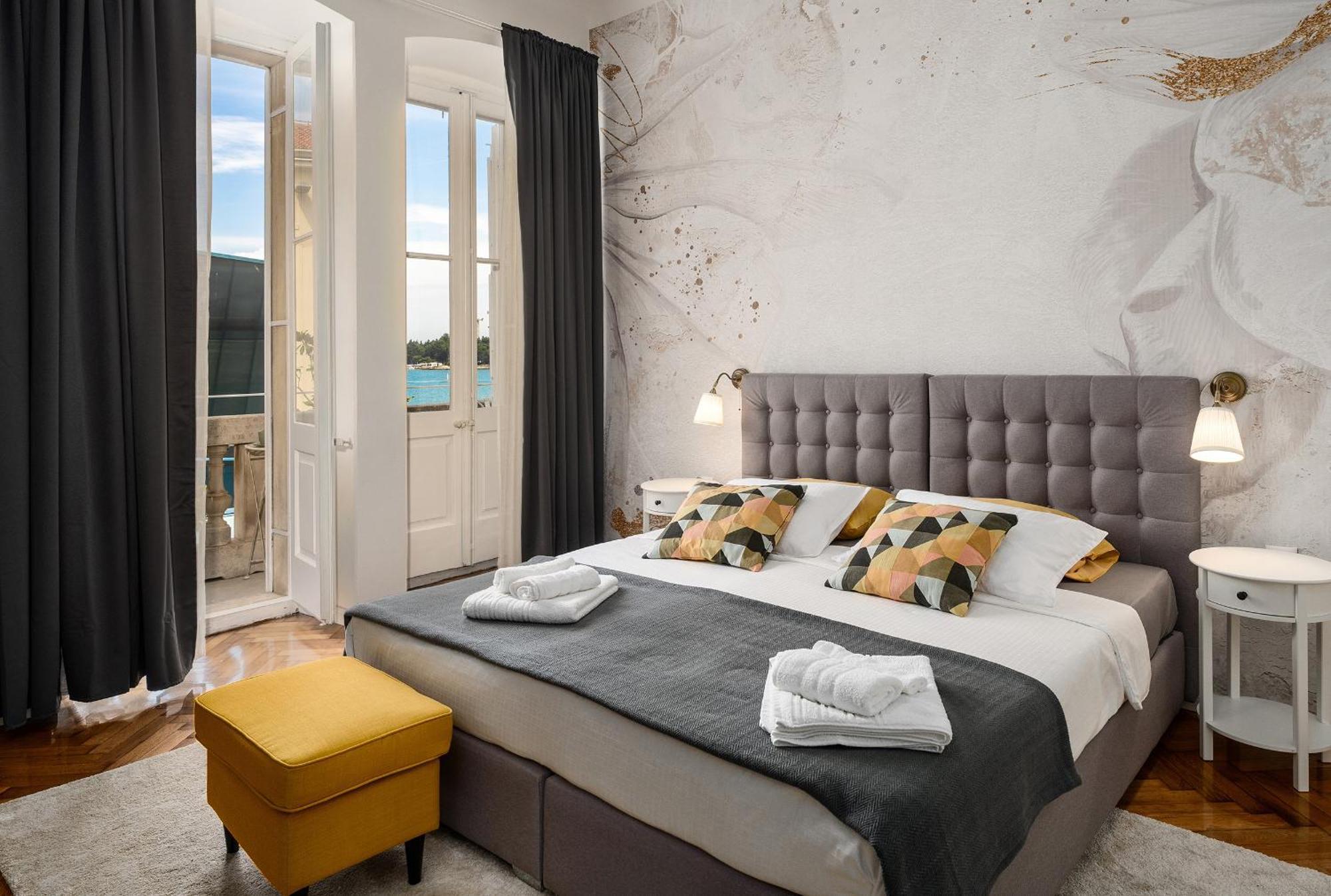 Romeo And Juliet Apartment With Balcony And Sea View Poreč Exterior foto